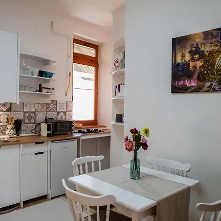 Heart Of Free Parking Apartman *